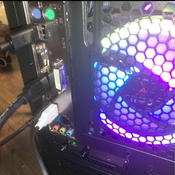 AMD Ryzen 5 5600G with Radeon Graphics - Picture 8 of 9